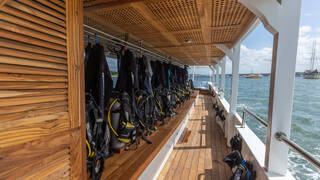 Tauchdeck auf dem Dhoni
