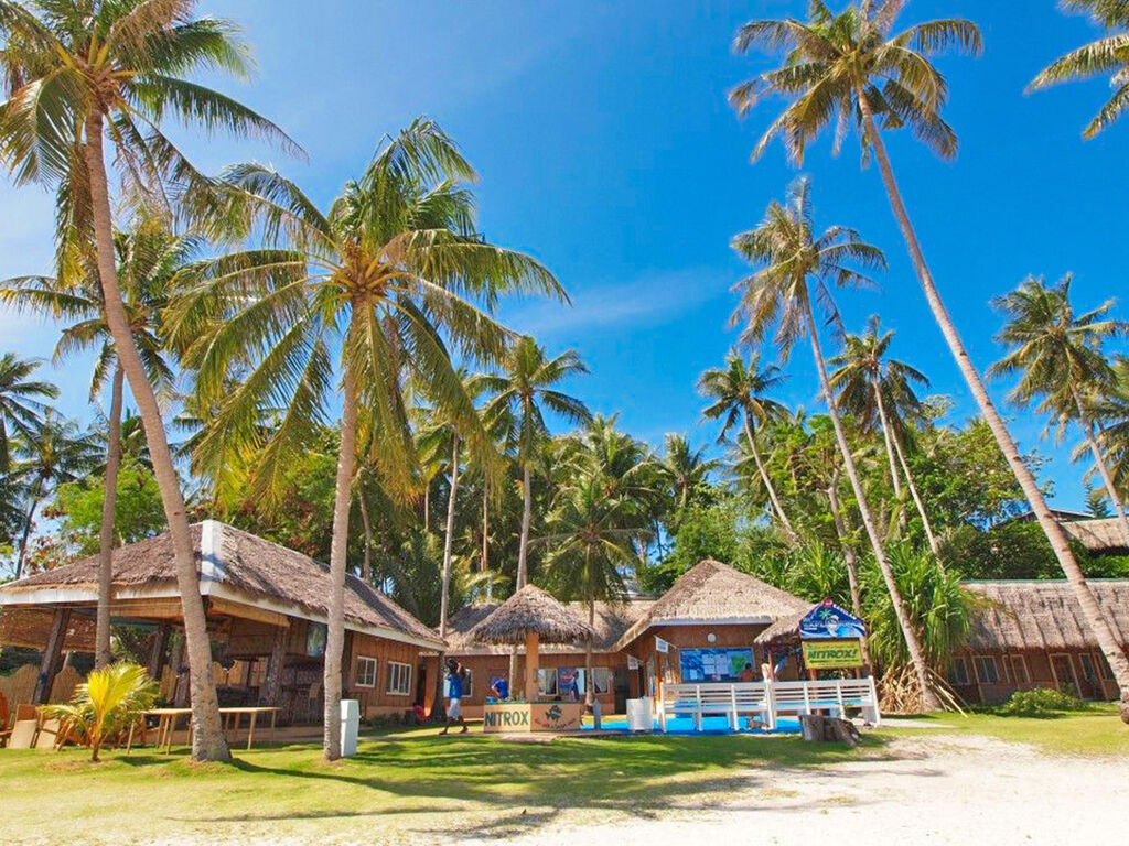 Sea Explorer Cabilao - Divecenter