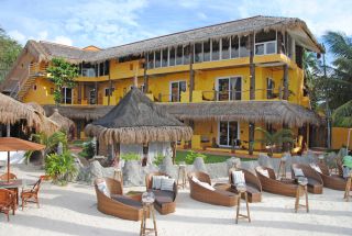 Kokay`s Maldito Dive Resort - Strand