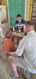 Olivenoel_Tasting.jpg