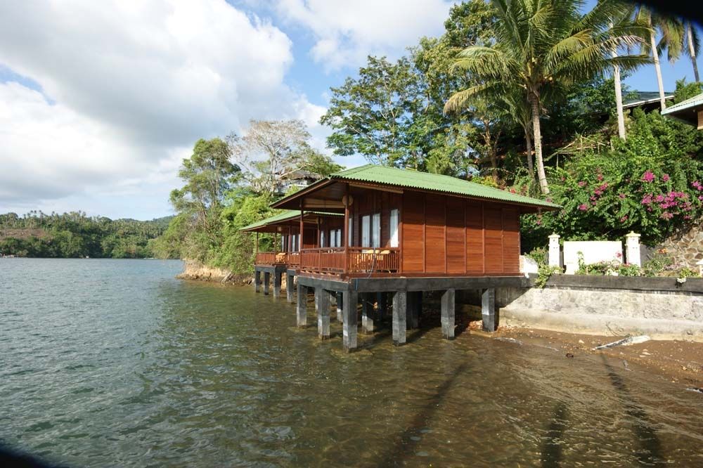 Batianos Froggie Resort Lembeh  -  Superior Wasserbungalows