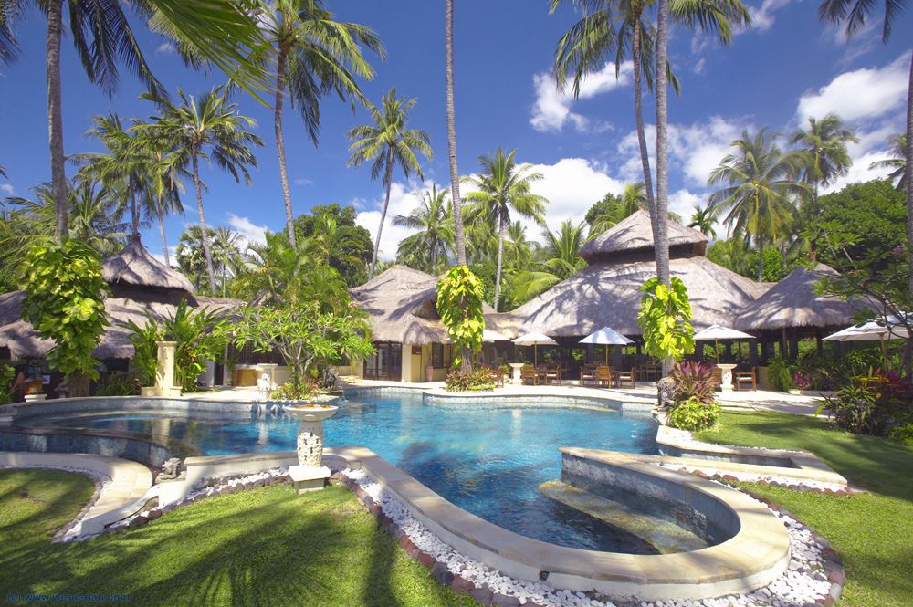 Alam Anda  Resort Poolanlage