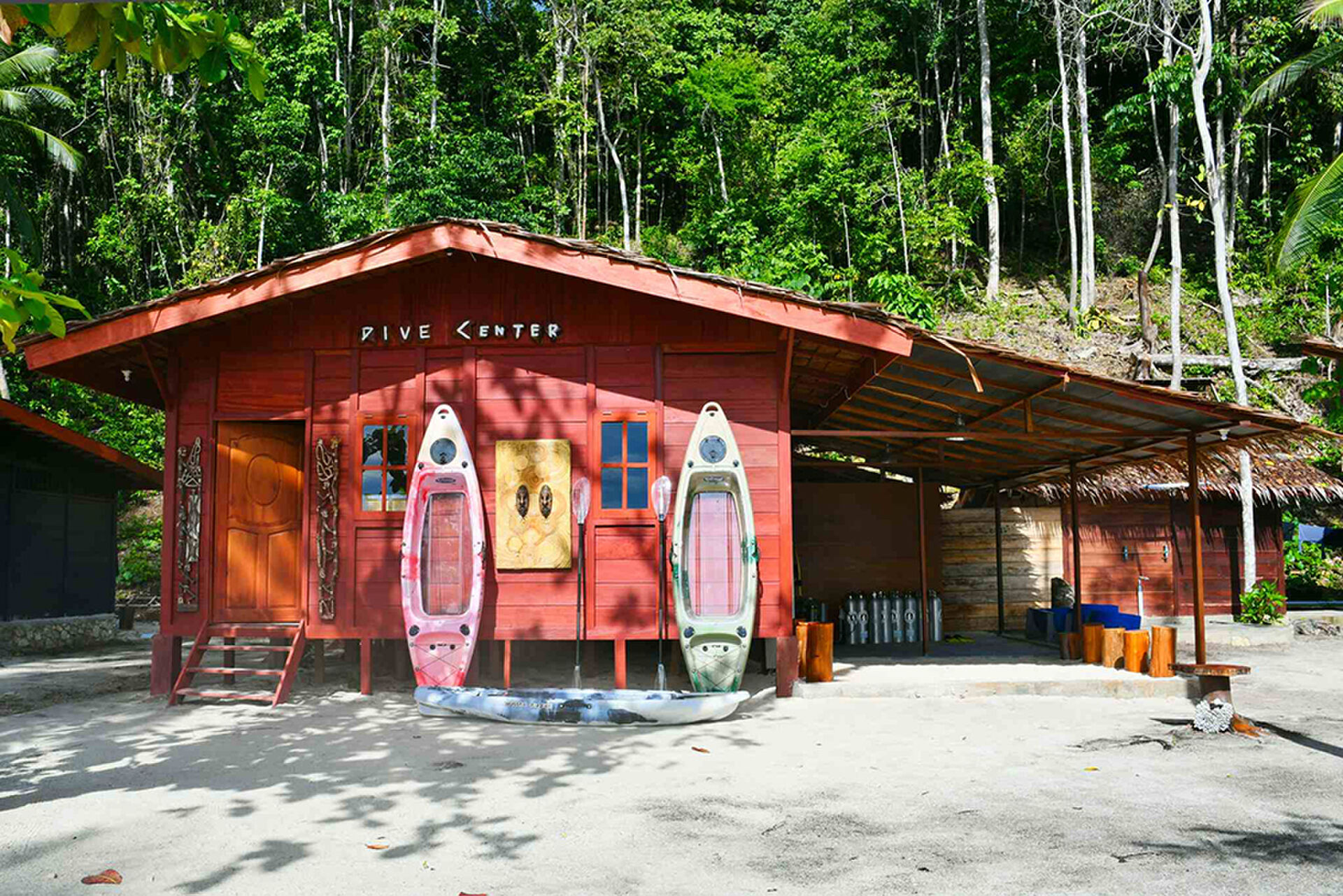 Cove Divingcenter