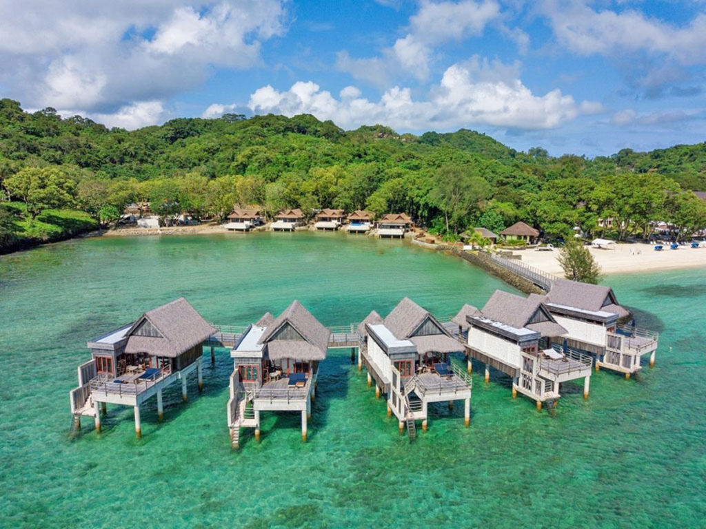 Palau Pacific Resort & Spa - Wasser Bungalows