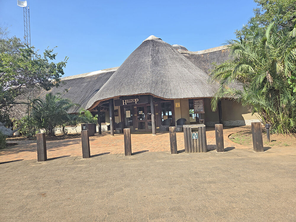 Hilltop Camp - Eingang