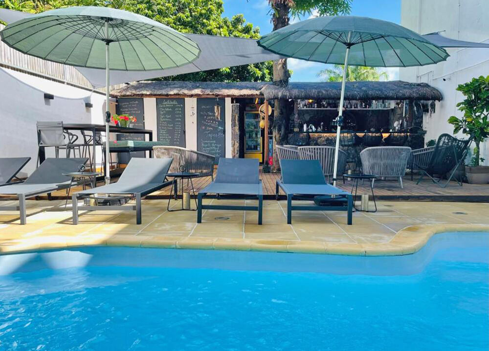 Sous le Badamier Hotel - Pool