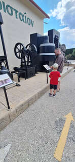 Olivenoel_Press_Museum.jpg