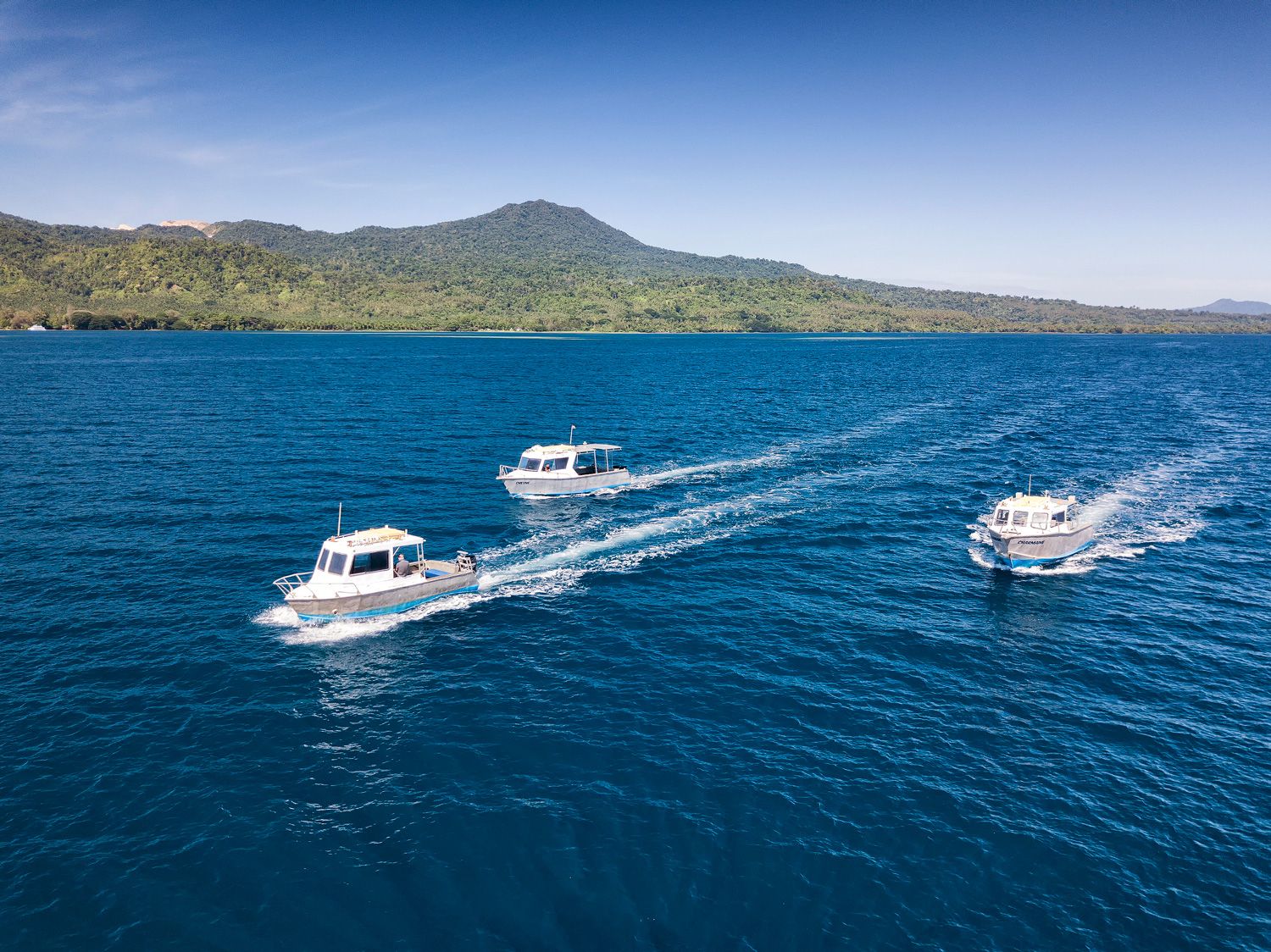 Walindi Dive Center - Tauchboote