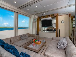 Humboldt Explorer - Lounge