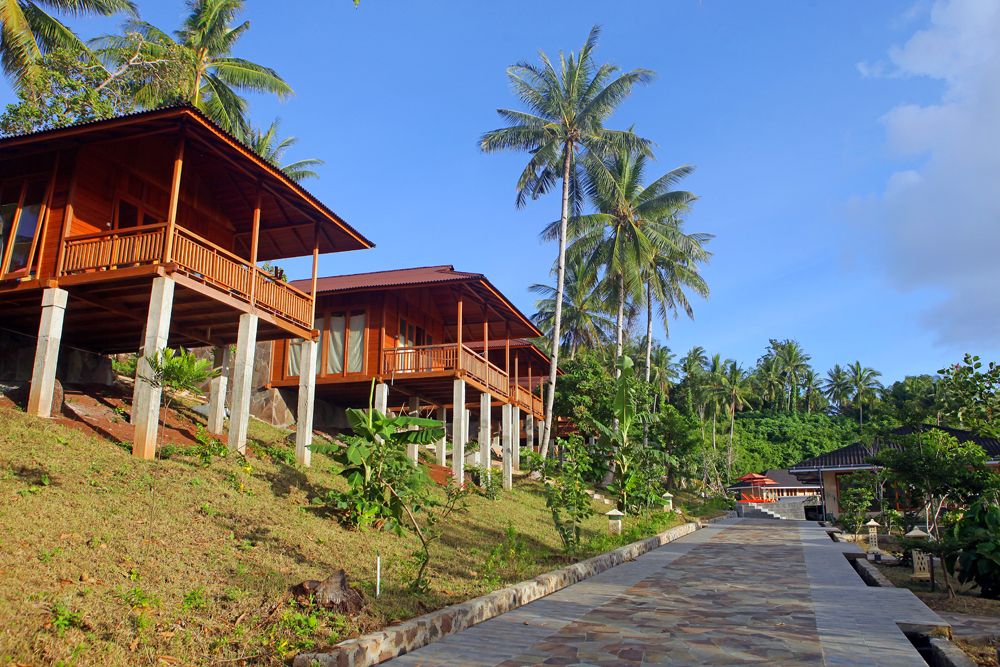 AAA-Weeks  Bastianos Resorts Bunaken & Banka & Lembeh