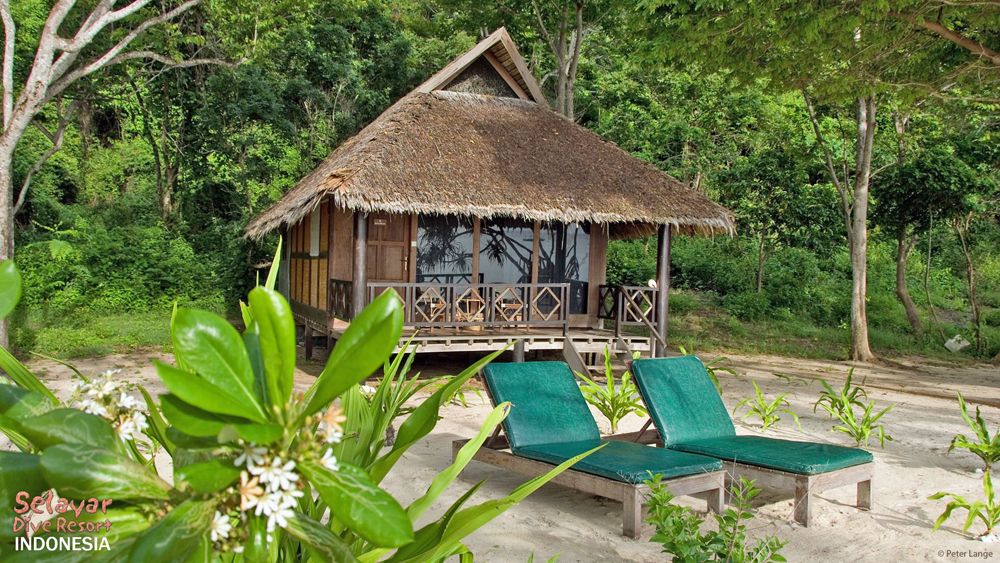 Selayar Island Resort - Strand Bungalow