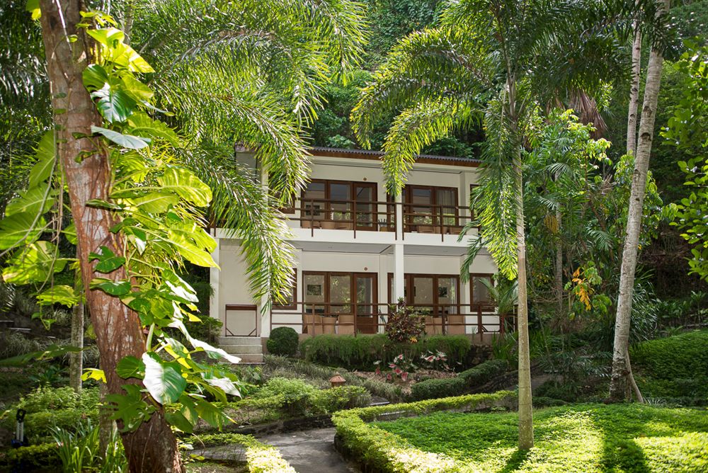 Lembeh Dive Resort & Spa - Garden View Room