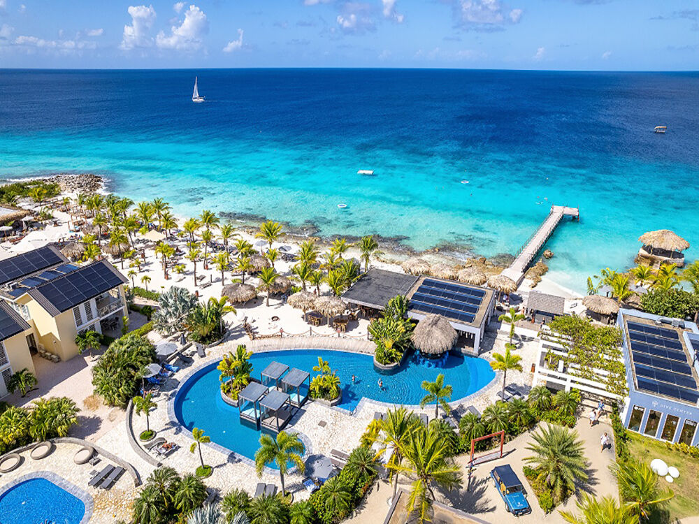 Delfins Beach Resort - Poollandschaft