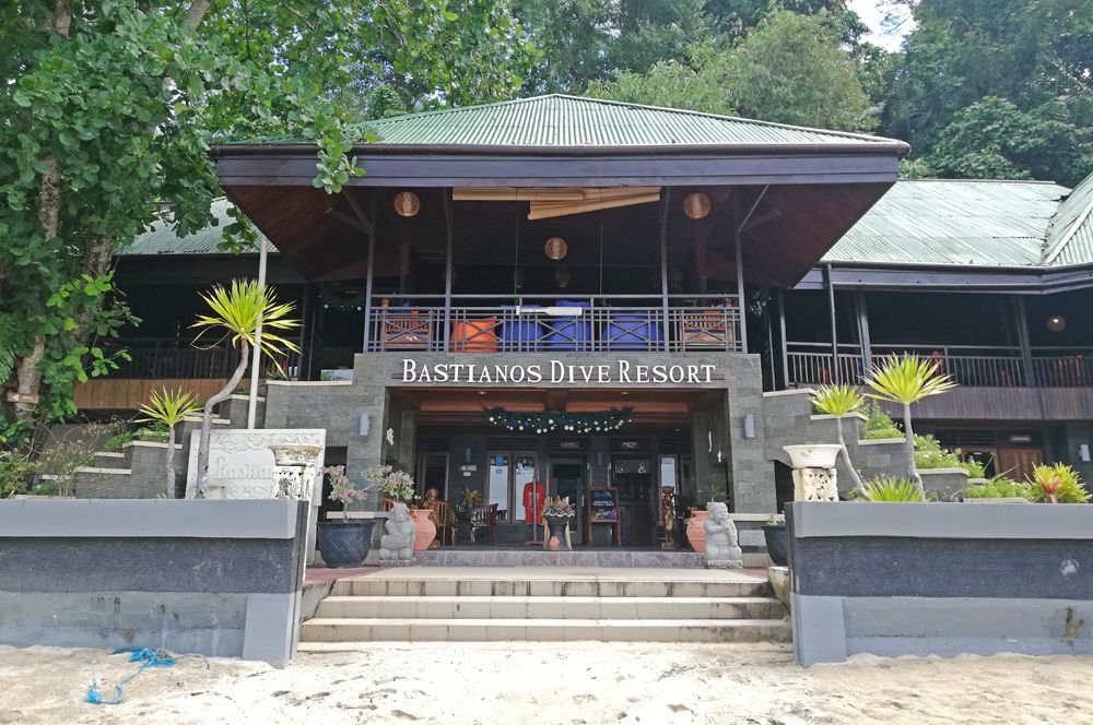 Bastianos Resort Bunaken