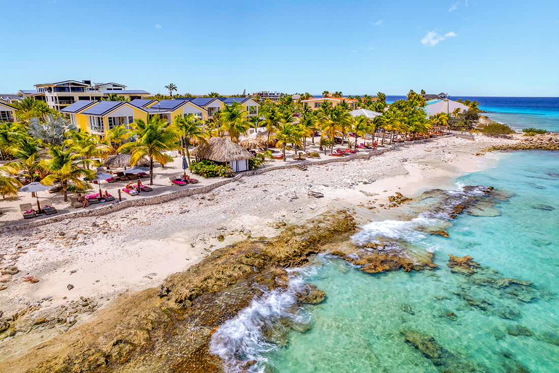 Delfins Beach Resort- Beach