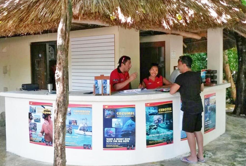 Pro Dive Occidental at Xcaret Aqua Active Agency