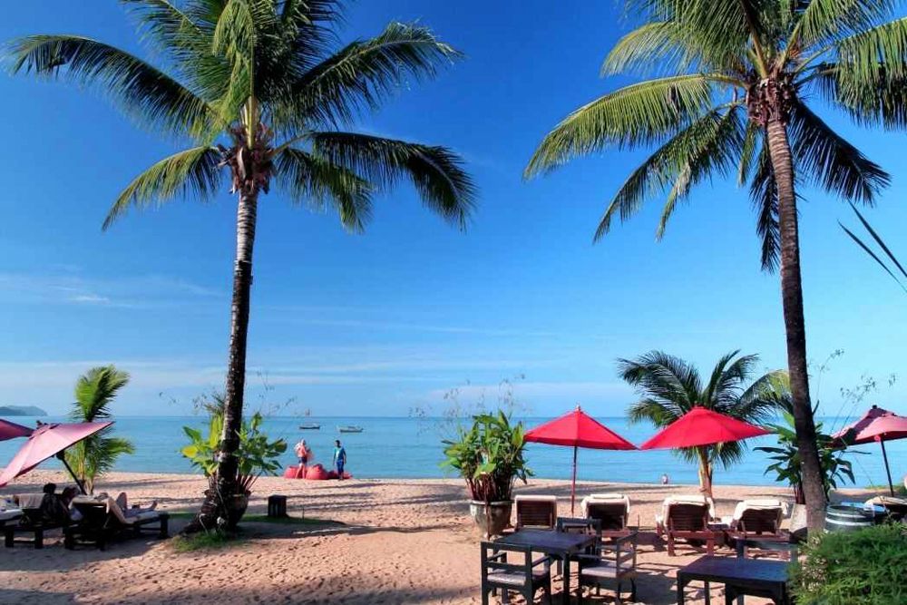 Ramada Resort Khao Lak - Strand