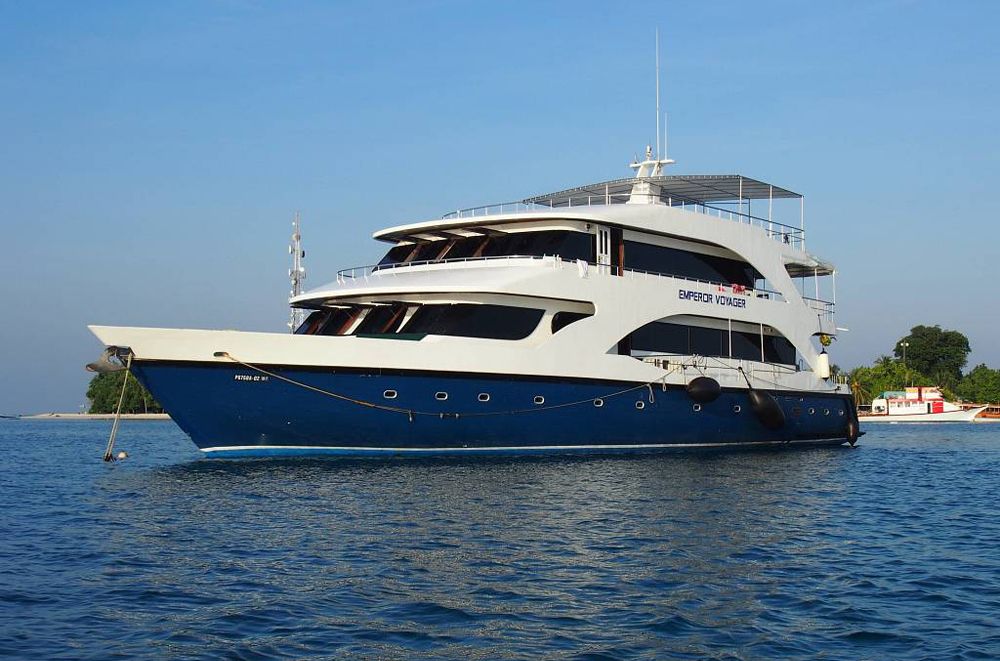 MV Emperor Voyager